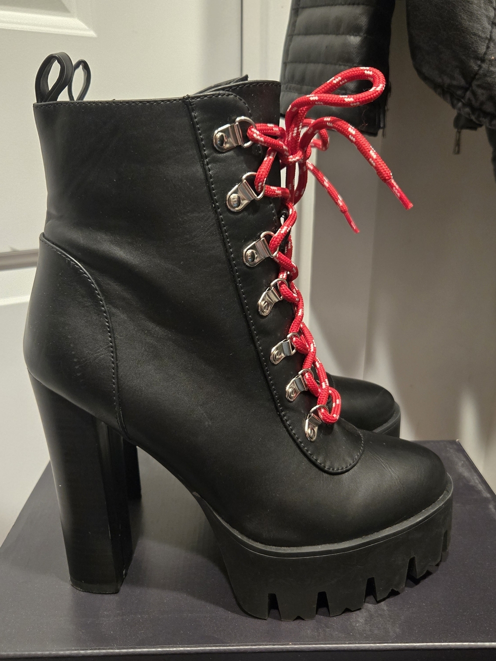 Women’s Black Lace-Up Platform Ankle Boots with Red Laces